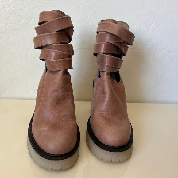 Free People Tan Leather Chunky Lug Sole Jesse Cut Out Boots Womens 36 EU - Picture 8 of 13